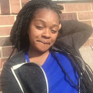 Meet your Posher, Skylar